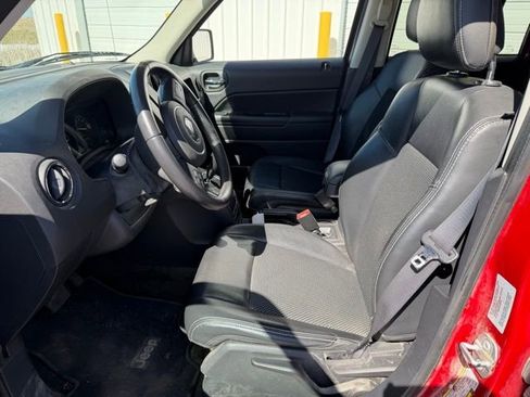 Used 2017 Jeep Patriot Sport w/ Power Value Group image 13