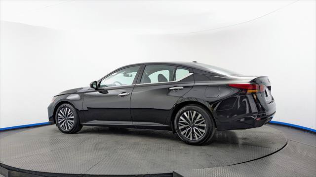 Used 2025 Nissan Altima 2.5 SV FWD image 6