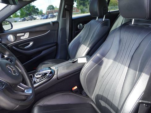 Used 2017 Mercedes-Benz E 300 image 28