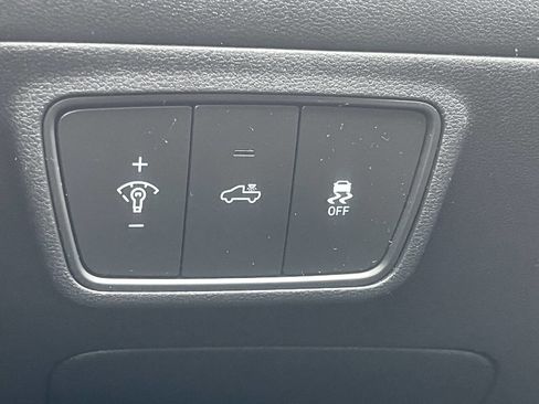 Used 2022 Hyundai Santa Cruz SE image 28