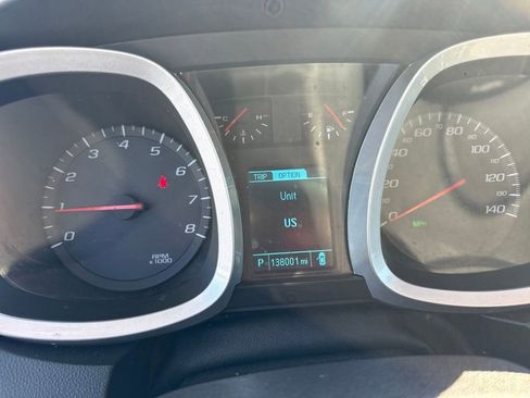 Used 2017 Chevrolet Equinox Premier w/ Enhanced Convenience Package image 15