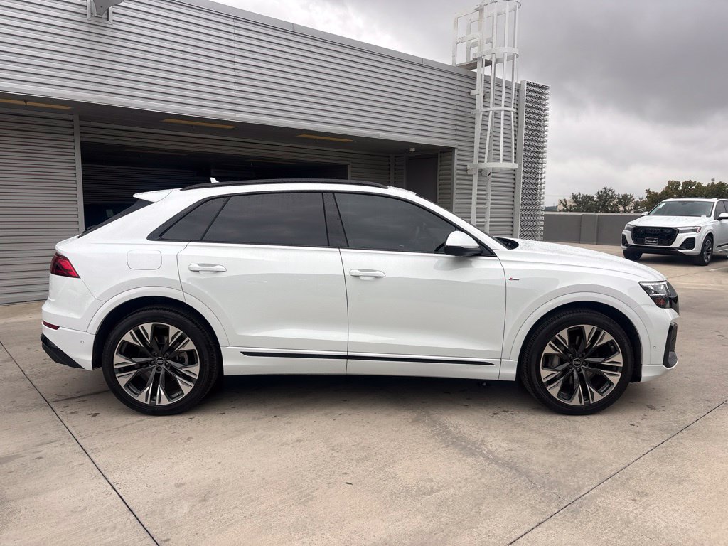 Certified 2026 Audi Q8 Premium Plus AWD/4WD image 4