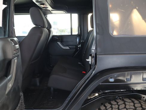 Used 2016 Jeep Wrangler Unlimited Sport image 26