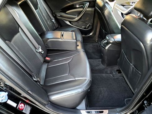 Used 2016 Hyundai Azera Limited image 38