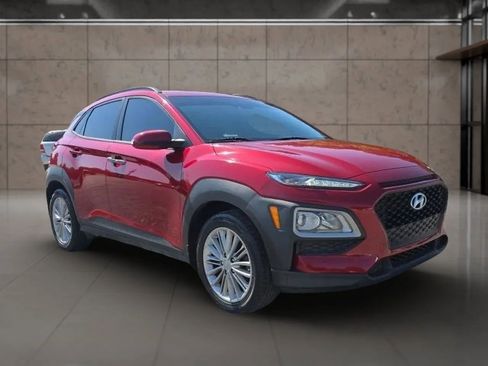 Used 2021 Hyundai Kona SEL w/ Cargo Package FWD image 3