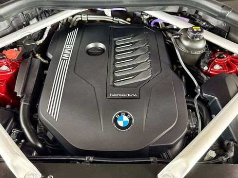 Used 2022 BMW X6 xDrive40i w/ Executive Package AWD/4WD image 29