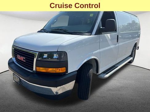 Used 2023 GMC Savana 2500 w/ Driver Convenience Package image 5