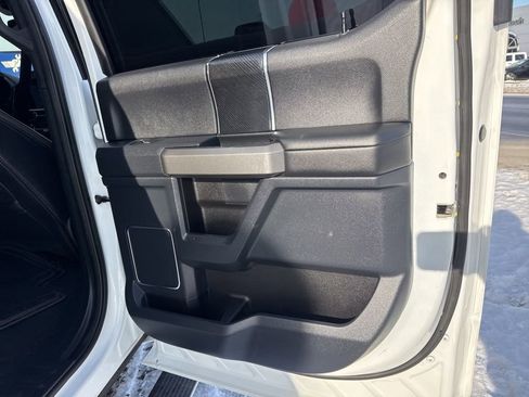 Used 2022 Ford F450 Platinum w/ FX4 Off-Road Package image 34