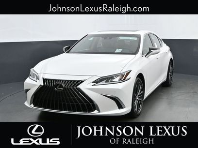 New 2025 Lexus ES 300h w/ Premium Package