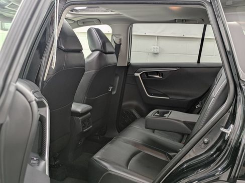 Used 2019 Toyota RAV4 Limited w/ Advanced Technology Package AWD/4WD image 16