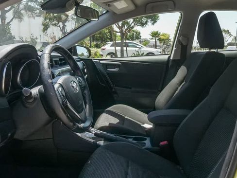 Used 2017 Toyota Corolla iM w/ Carpet Mat Package FWD image 13