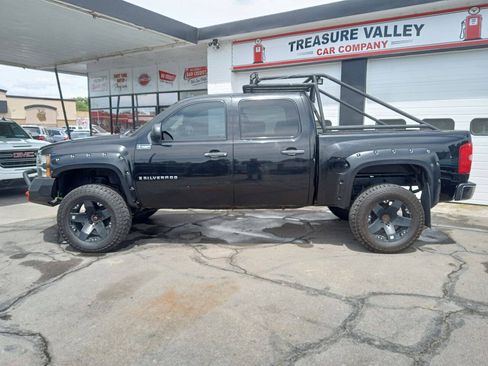 Used 2008 Chevrolet Silverado 1500 LS AWD/4WD image 3