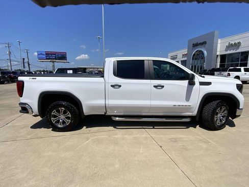 Used 2024 GMC Sierra 1500 Pro w/ Pro Value Package AWD/4WD image 42
