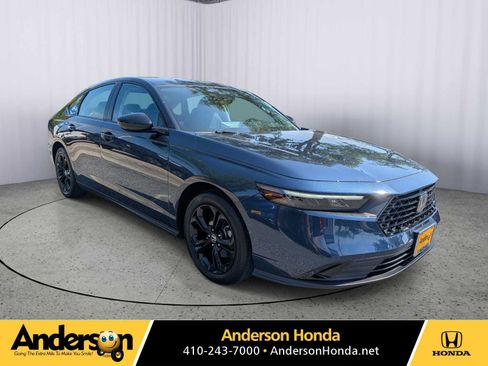 Used 2025 Honda Accord SE image 1