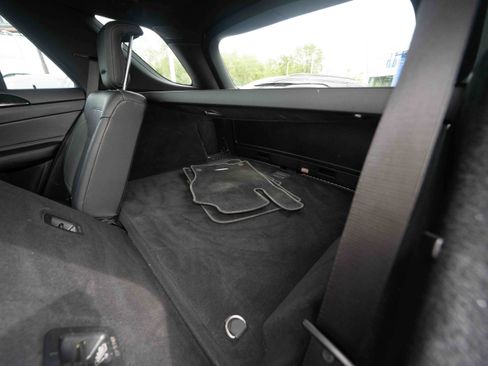 Used 2018 Mercedes-Benz GLE 350 4MATIC image 24