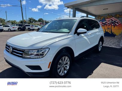 Used 2019 Volkswagen Tiguan SE w/ Panoramic Sunroof Package