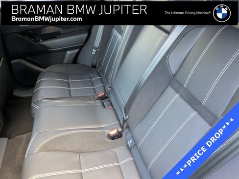 Used 2021 Land Rover Range Rover Velar R-Dynamic S image 16