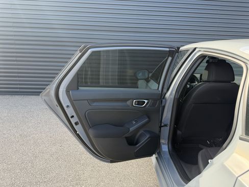 Used 2025 Honda Civic Sport image 21