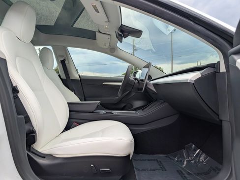 Used 2023 Tesla Model 3 Standard Range RWD image 15