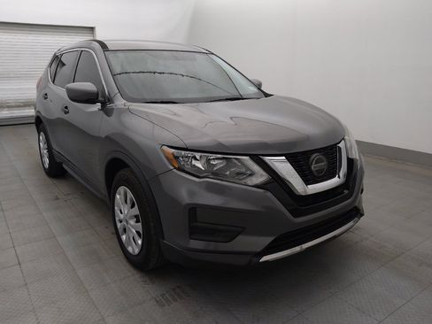 Used 2018 Nissan Rogue S FWD image 13