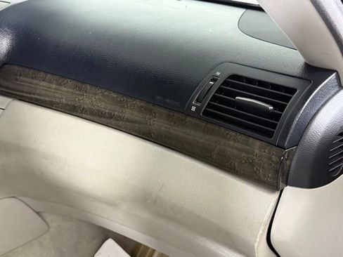 Used 2008 Lexus LS 460 RWD image 34