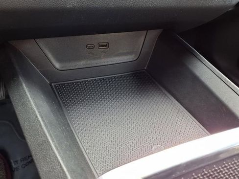 Used 2025 Chevrolet Equinox LT image 51