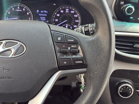 Used 2019 Hyundai Tucson SE FWD image 33