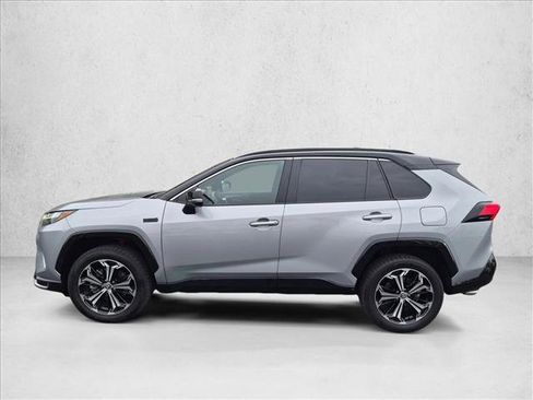 Certified 2024 Toyota RAV4 XSE w/ Weather Package AWD/4WD image 9