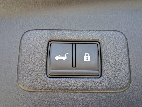 Used 2024 Nissan Armada SL w/ Cargo Package image 15