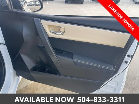 Used 2017 Toyota Corolla LE FWD image 17