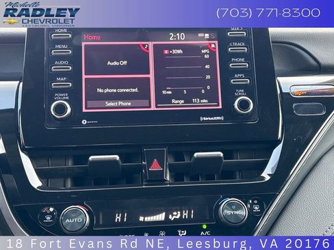 Used 2021 Toyota Camry LE image 19