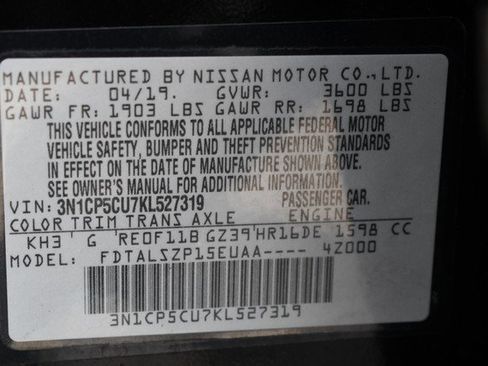 Used 2019 Nissan Kicks SV FWD image 33