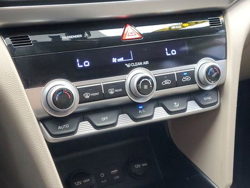 Used 2020 Hyundai Elantra Value Edition image 28