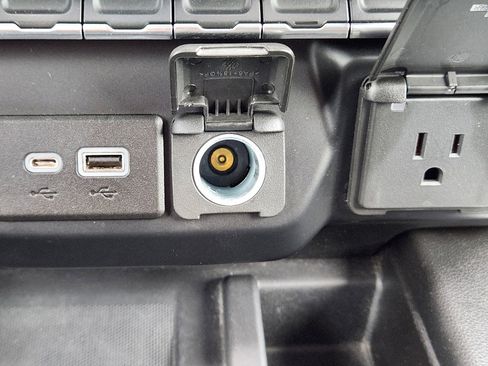 Certified 2021 Chevrolet Silverado 3500 LTZ w/ LTZ Premium Texas Edition image 21