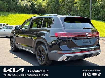 Used 2024 Volkswagen Atlas Peak Edition SE