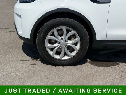 Used 2018 Land Rover Discovery SE AWD/4WD image 11