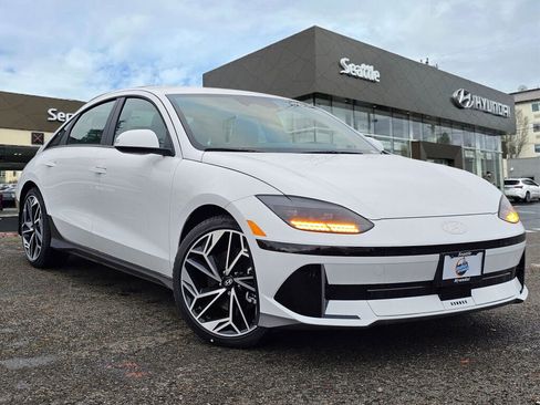 New 2025 Hyundai Ioniq 6 SEL image 1