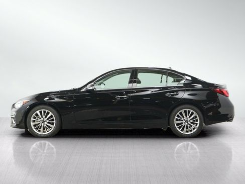 Used 2021 INFINITI Q50 Luxe AWD/4WD image 2