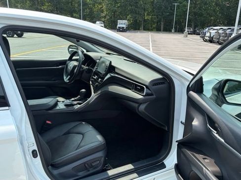 Used 2024 Toyota Camry XSE FWD image 29