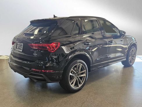 New 2025 Audi Q3 2.0T Premium image 3