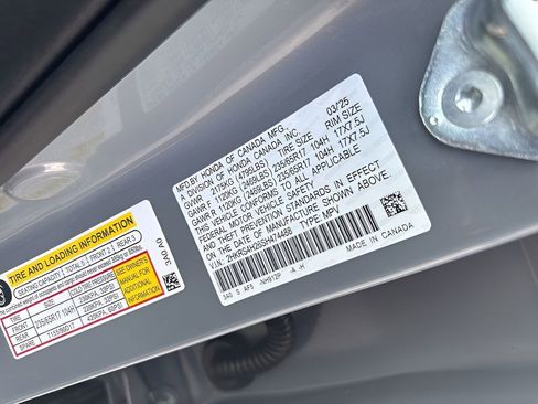 Used 2025 Honda CR-V LX image 31