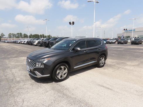 Used 2021 Hyundai Santa Fe SEL w/ Convenience + Premium Package FWD image 2