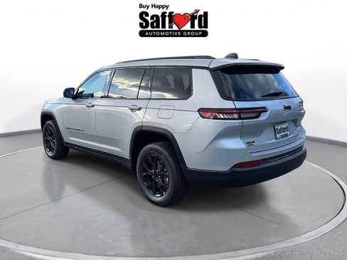 New 2025 Jeep Grand Cherokee L Altitude AWD/4WD image 7