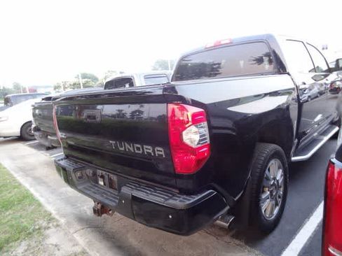 Used 2017 Toyota Tundra Platinum AWD/4WD image 4