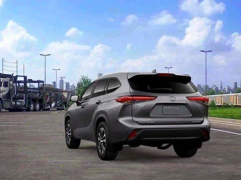 New 2026 Toyota Highlander XLE AWD/4WD image 51