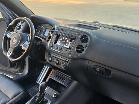 Used 2014 Volkswagen Tiguan R-Line image 27