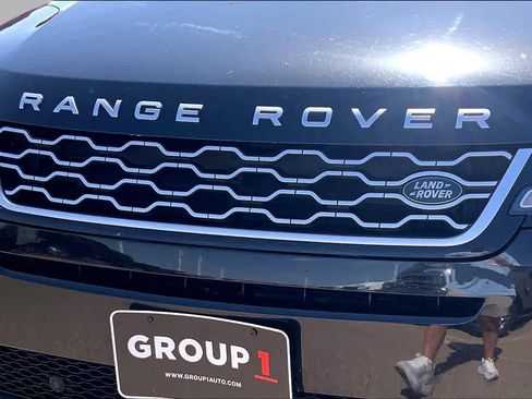 Used 2020 Land Rover Range Rover Evoque S AWD/4WD image 30