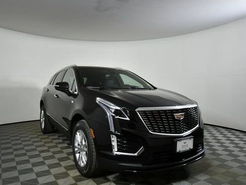New 2026 Cadillac XT5 Luxury w/ LPO, Floor Liner Package image 17