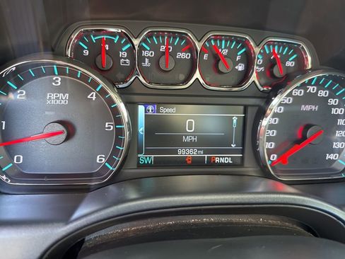 Used 2019 GMC Sierra 1500 SLE w/ SLE Value Package AWD/4WD image 8