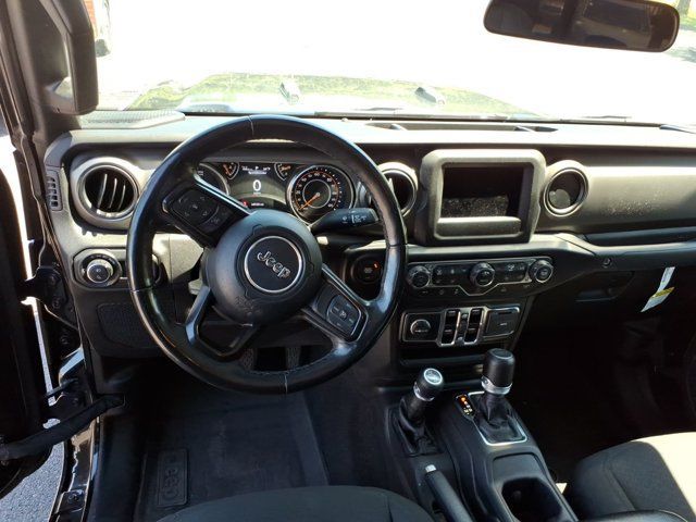 Used 2022 Jeep Gladiator Sport AWD/4WD image 14